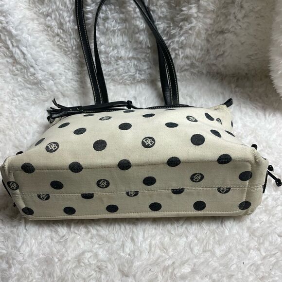 Dooney & Bourke off white & black polka dots shoulder bag ,black leather trims - Picture 5 of 16
